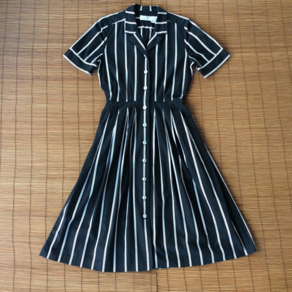 Liz Claiborne Black & White Striped Cotton Dress